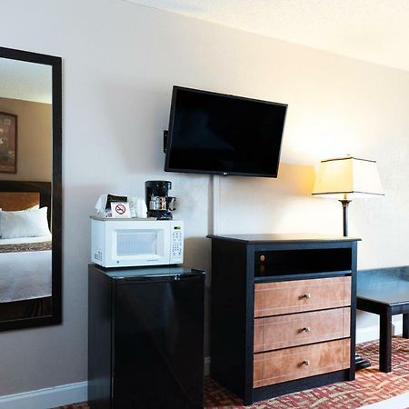 Sundial Inn Virginia Beach Bagian luar foto