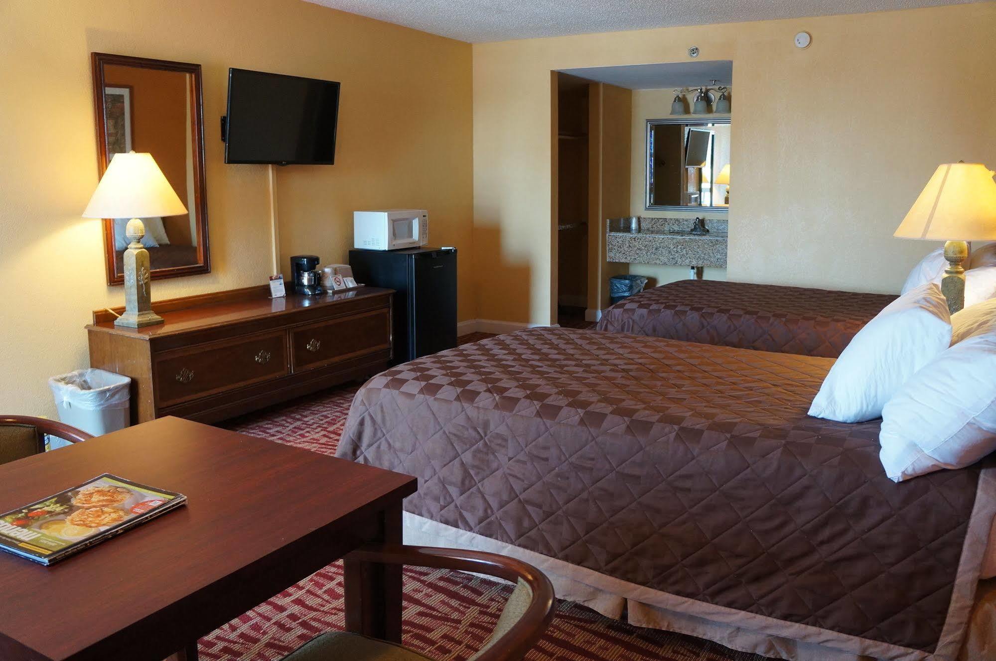 Sundial Inn Virginia Beach Bagian luar foto
