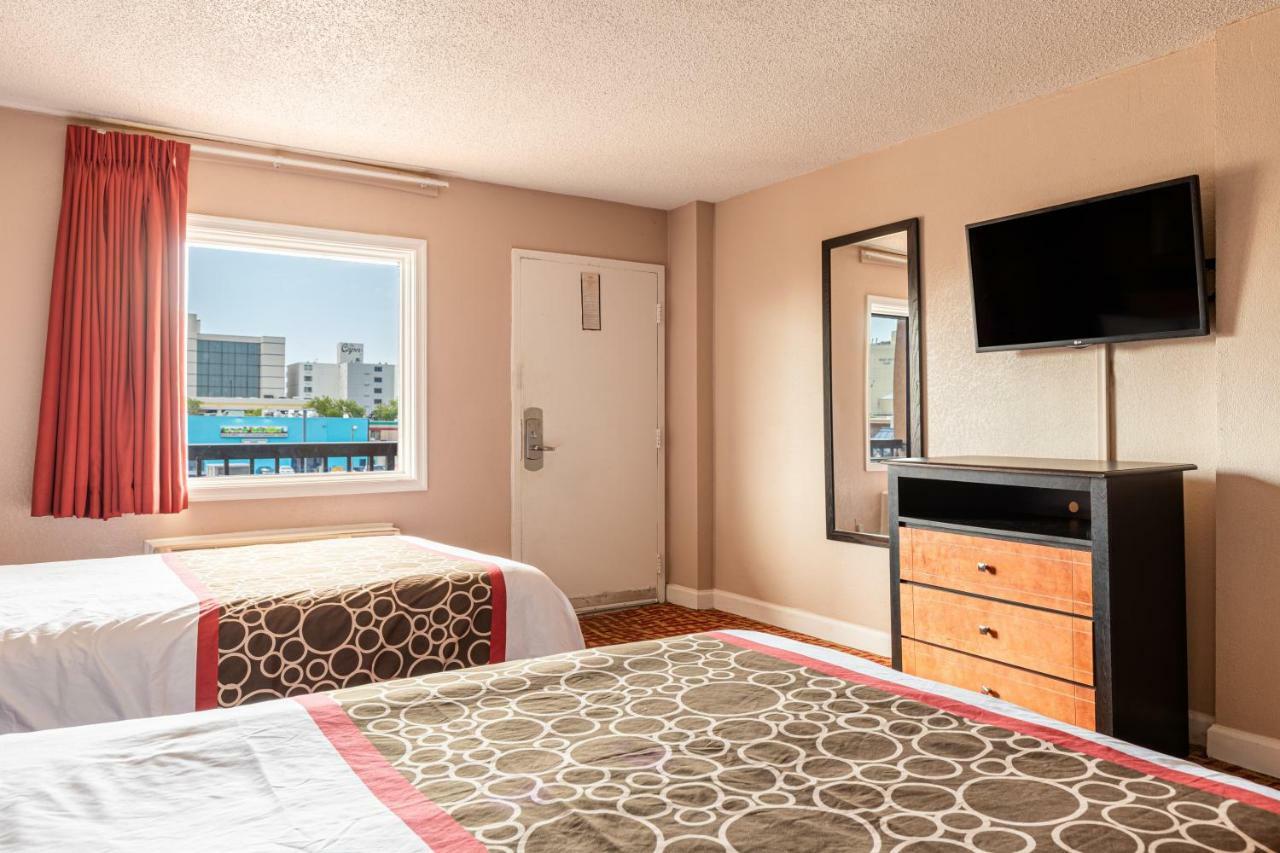 Sundial Inn Virginia Beach Bagian luar foto